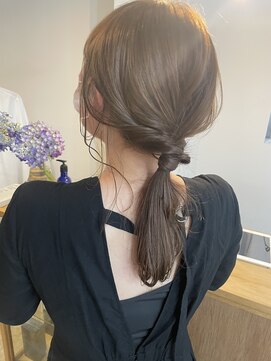 ハンドユー(HAND.U) ゆるポニー