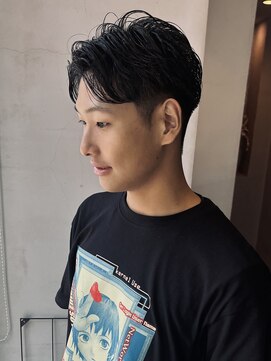 ヘアー アイス ルーチェ(HAIR ICI LUCE) ツーブロック無し毛流れショート