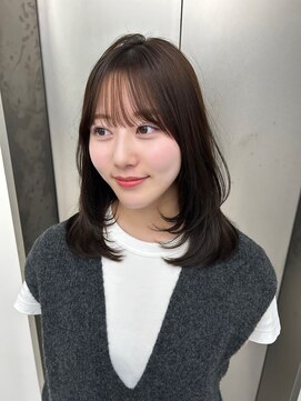 ビューナゴヤ 名駅(VIEW NAGOYA) 黒髪/ボブルフ/小顔/レイヤーカット/ミディアムレイヤー