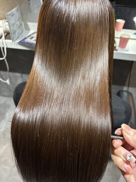 スパークスヘア(Sparks hair) 誰もが見違える艶髪