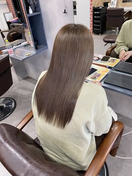 レド(LeDo) 透明感グレージュ【四日市/透明感カラー/髪質改善】