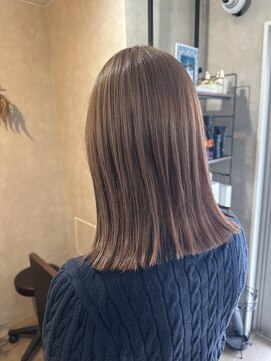 アルレン(Allen) ピンクベージュ【宇都宮/ブリーチ/切りっぱなし】