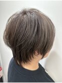 ディープグレージュ