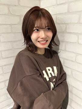 ルノン フィージュ(LUNON fieju) 黒髪クラゲヘアーオリーブグレー小顔ココアベージュ