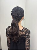 ポニーテールヘアアレンジ