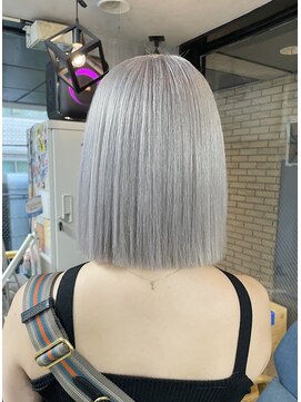 ホワイトシルバー