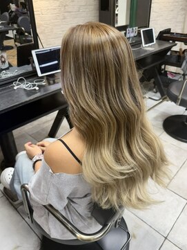 シエル ハーバーランド umie店(CIEL) ブロンドバレイヤージュ