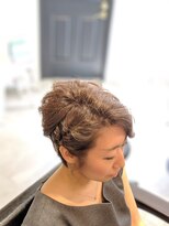 リルシープ(Lilsheep) ＃立体感＃ショートヘア　＃アレンジ　＃くるりんぱ　＃外国人風