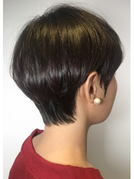 ビアンコ(BlANCO) 【BLANCO】コンパクト耳かけショート