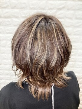 フィックスヘアー なんば(FIX-hair) ウルフカット/ボブウルフ/グレージュアッシュ/ヘルシースタイル