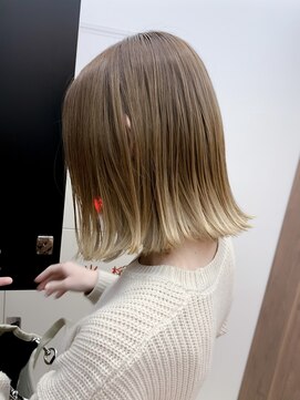 ガレリアエレガンテ 栄店(GALLARIA Elegante) 裾グラデーション