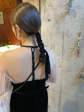 ニキータ(Nikiita) ベロアリボン