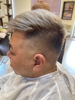 ヘアーメイク バレンタイン(hair make valentine) ホワイトカラー