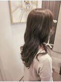 ゆる艶グレージュ