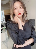 エン(en)&nbsp;【en 本山】大人可愛いミディアム・インナーカラー