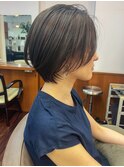 ナチュラルな大人ショート