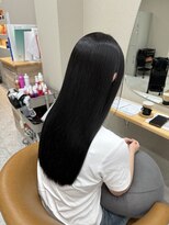 シカ 神戸三宮元町店(Cica)&nbsp;髪質改善 UPTOGLOSS 三ノ宮 神戸 ストレート 黒髪 艶髪 元町