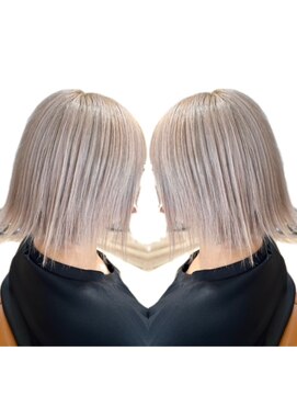 ニフティー(NIFTY) プラチナ・ブロンド