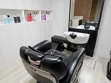 しろとアオの雰囲気（髪を切りたいと思う気持ち一つでお気軽にご来店ください！）