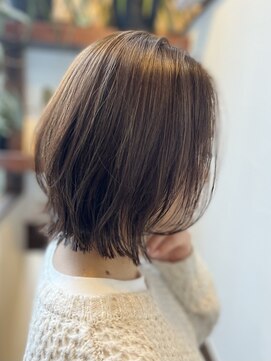 サーティーン(THIRTEEN) ロングからバッサリ♪ボブスタイルにチェンジ(^^)20代・30代