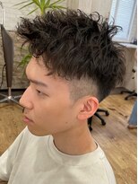 スカイ(SKY)&nbsp;ツイスパ/波巻き/眉毛/バーバー/ニュアンスパーマ/ブリーチ