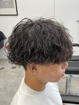 ラヴィズムバイフィフス(LUVISM by fifth) 波巻きスパイラルパーマ波巻きパーマメンズパーマ新潟万代