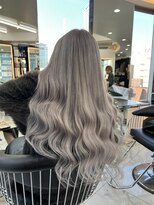 ラピス 渋谷本店(Lapis)&nbsp;ホワイトシルバー/シールエクステ/髪質改善/ハイトーン