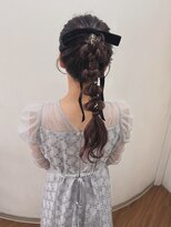 アカネ(Akane)&nbsp;編み下ろしアレンジ　ポニーテールアレンジ　10代　20代