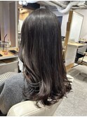 グレージュカラー×ロングレイヤー