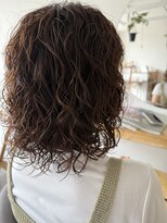 シロ(siro)&nbsp;しっかりふわふわパーマスタイル