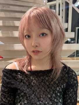 ノエマ(NOEMA) ピンクベージュ