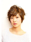 ラフな動きのレイヤーショート《RENJISHI》