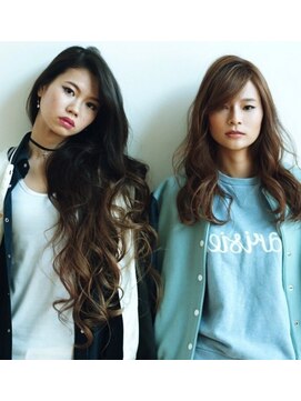 ディシェーレローブ(die Schere Lob) 【die Schere Lob】スポンテニアス・ファッション