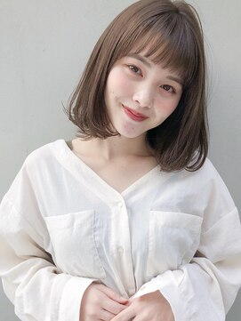 ルティア 池袋(Lutia) ワンカールロブ　大人かわいい