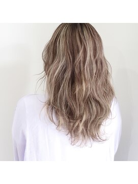 デコヘアーフラッペ(DECO HAIR frappe) ハイライト　ベージュ×ラベンダー