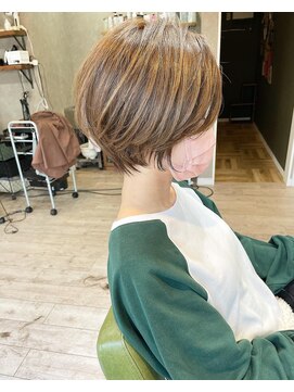 バース プレイス(BIRTH PLACE) リップラインショートボブ