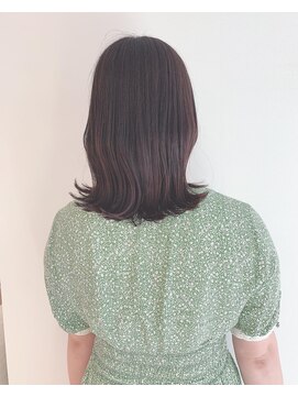 リコバイリリー 日吉(Lico by Lily) 32ミリのアイロンで仕上げるくびれミディ「LICO日吉」