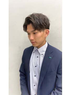 ネオン(NEON) ビジネスマンにオススメ！爽やかヘア