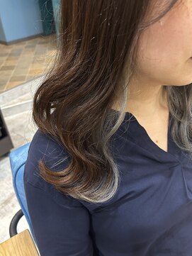 アルーシェ 心斎橋(Alushe) シルバー×インナーカラー