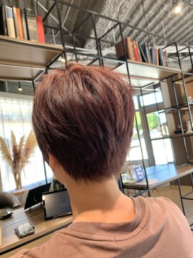 ユリイカビヨウシツ ショート