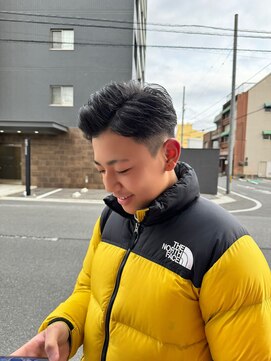 ハイバレーヘアーメゾン(HIGH VALLEY HAIRMAISON) フェードカット七三最近の中学生はおしゃれ岡山南中央町