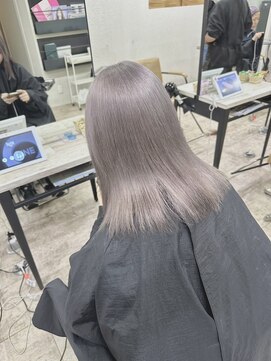 アジールヘア 所沢プロペ通り店(agir hair) 美髪ケアブリーチハイトーングレーシルバー練馬所沢美髪