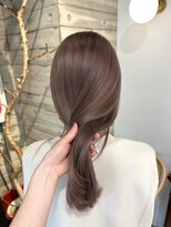 ヲタク(wotaku.)&nbsp;グレージュダブルカラーブリーチ透明感カラーくすみカラー艶髪