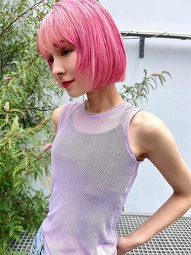 ケイト(kate) 【kate 大宮】ビビットピンク×顔周りレイヤー