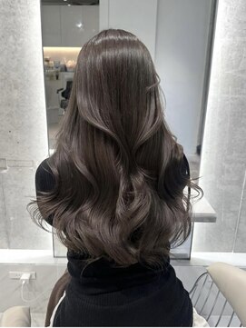 ジーナ 渋谷本店(Zina) グレージュ　レイヤーカット