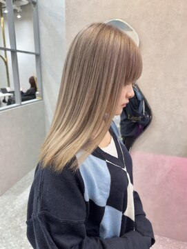 ロンド レア 天神大名店(Lond Le’a) ホワイトブロンド/イメチェンヘアスタイル/美髪のススメ
