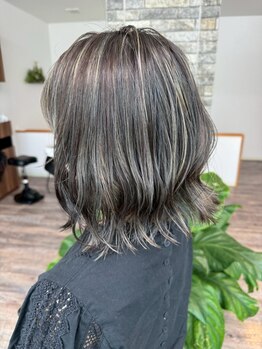 ココメルシー(coco merci)の写真/透明感と艶で魅せるカラー☆髪質や肌色に合わせて、あなたにぴったりのカラーをご提案します♪