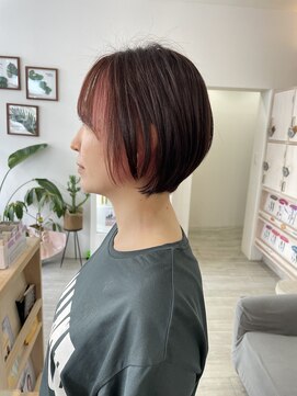 エルフ(elf) インナーピンク/イヤリングカラー/ショートボブ/ピンクカラー