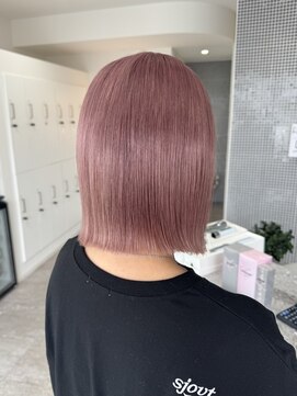 レノ 直江店(RENO) ハイトーンカラー/切りっぱなしボブ