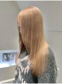 ミルクティーベージュ/艶ハイトーン/レイヤーカット